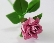 Rosa Feita em Origami (2)