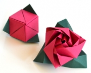 Rosa Feita em Origami (8)