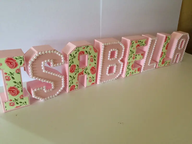 Letras em 3D Com o Nome Isabella 