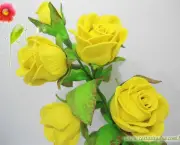 Como Fazer Rosas Em EVA (8)