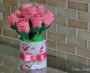 Como Fazer Vasos de Flores com Latas (2)