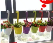 Como Fazer Vasos de Flores com Latas (6)